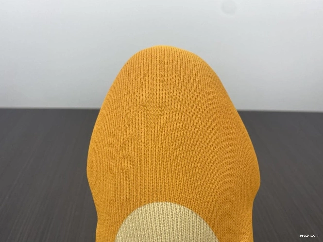 GW5353 Adidas Yeezy Sulfur Knit RNR 1122